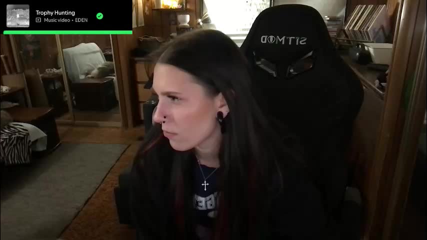 incognitoqueen Cam Model Chat January 24, 2026
