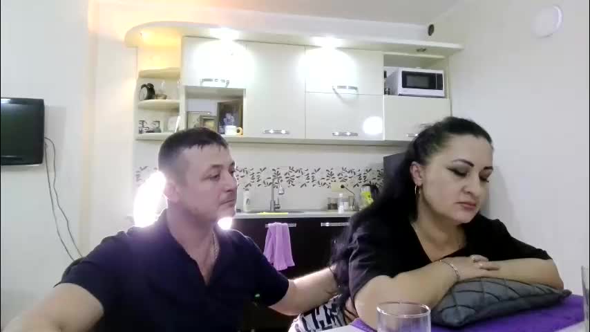 best_ass2000 Cam Model Chat January 24, 2026