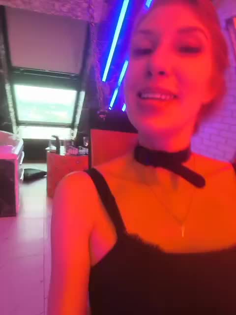 AnnaMaks12 Cam Model Chat January 24, 2026