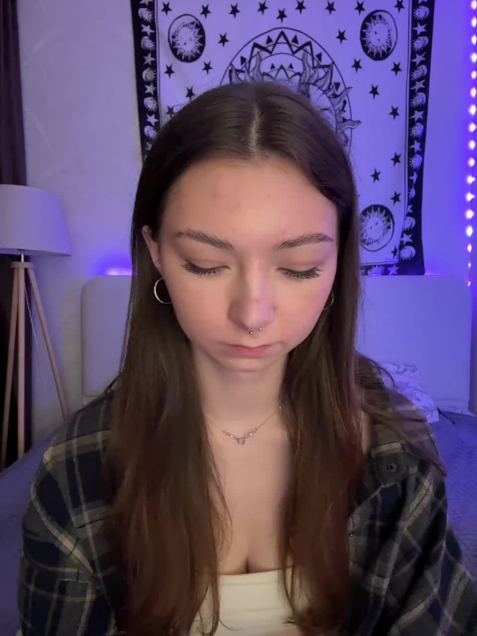 ShyAlya Cam Model Chat January 24, 2026