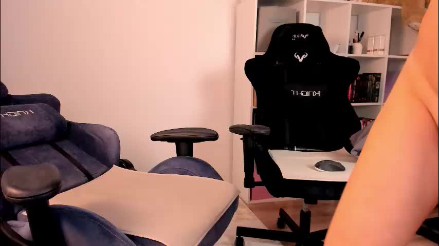 hottyblonds Cam Model Chat January 24, 2026