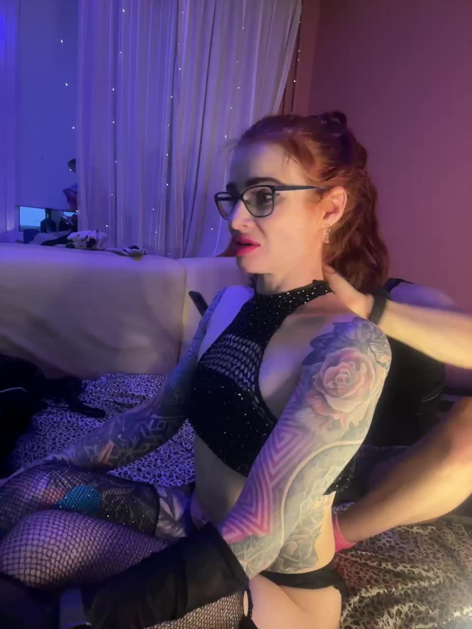 Neulovimie Cam Model Chat January 24, 2026