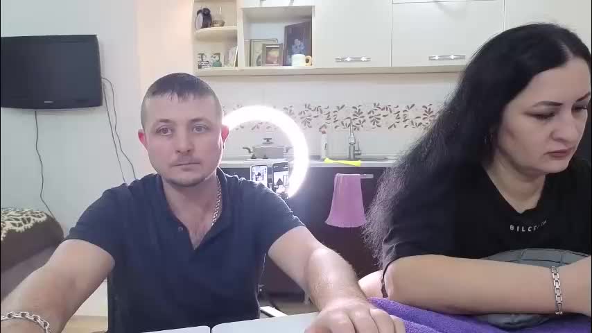 best_ass2000 Cam Model Chat January 25, 2026