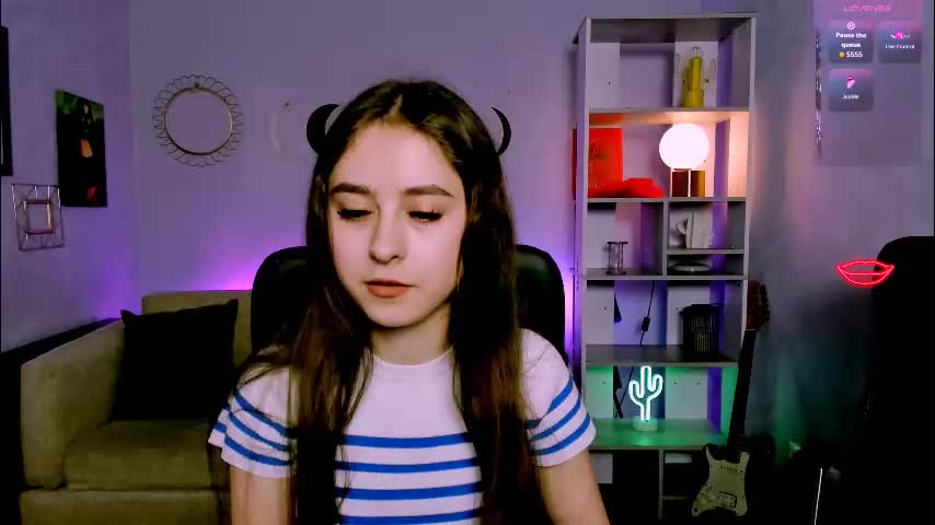 rebecca_smile_ Cam Model Chat January 25, 2026