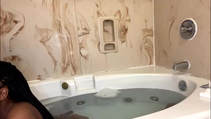 kibrombariu45 Cam Model Chat January 25, 2026