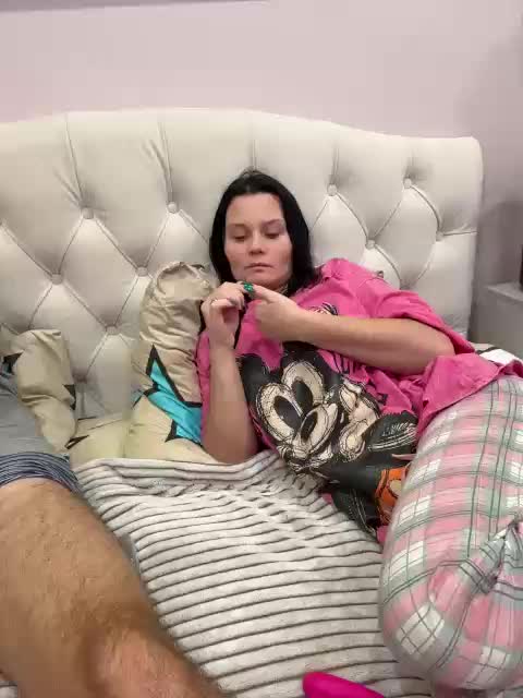 _Milashka_ Cam Model Chat January 25, 2026