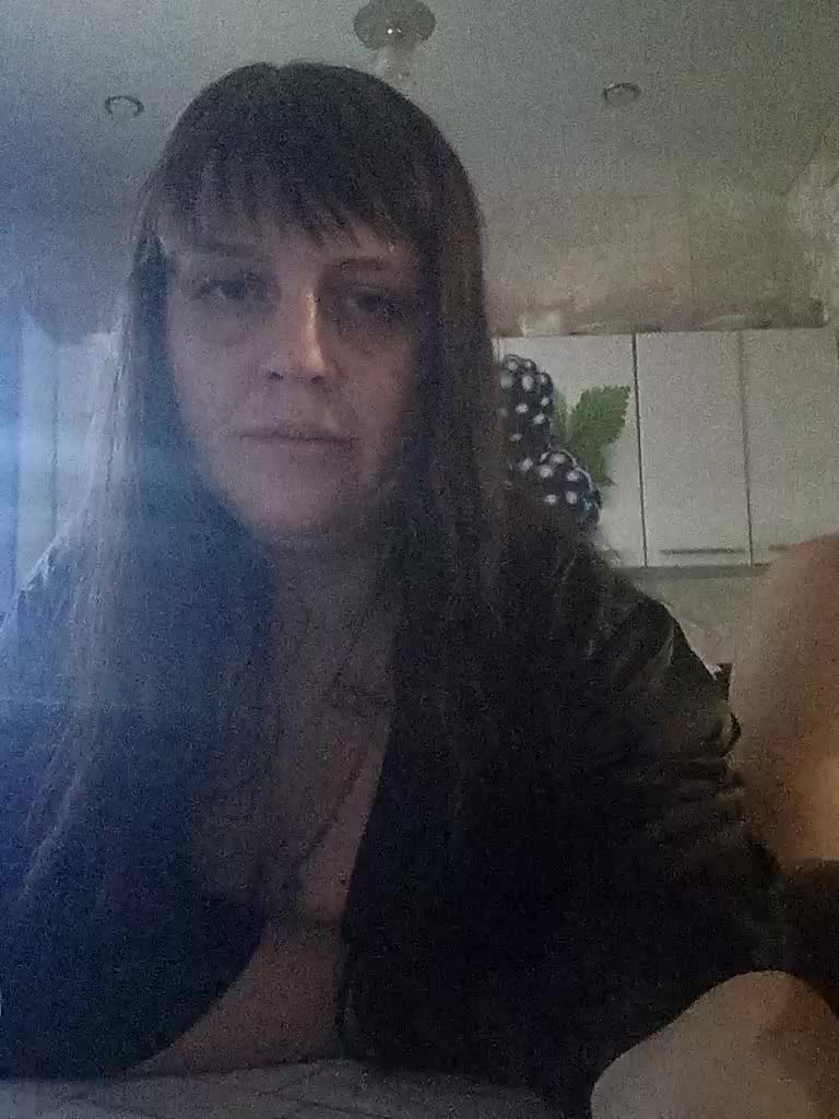 Anitka Cam Model Chat January 25, 2026