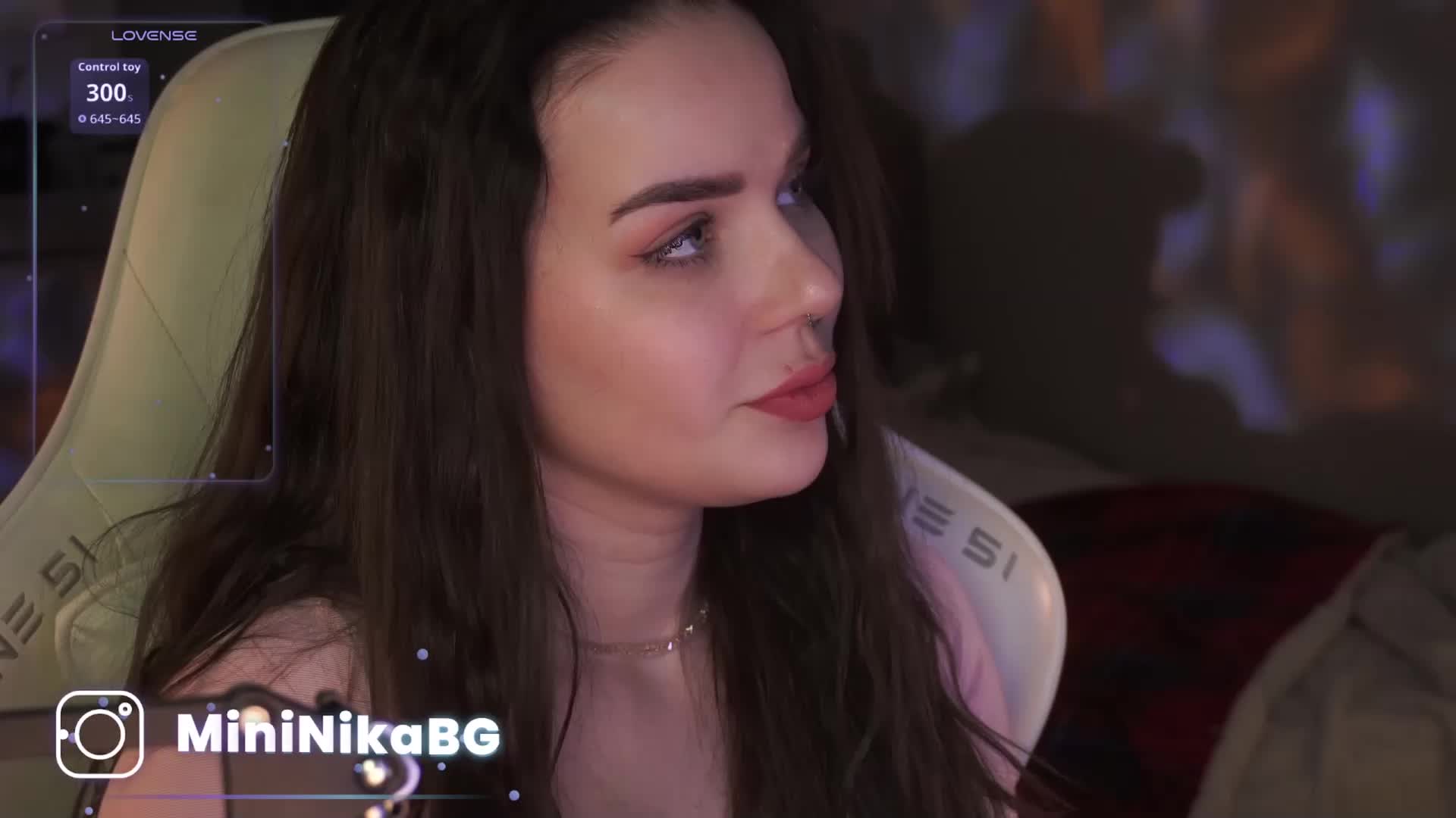 MiniNika Cam Model Chat January 25, 2026