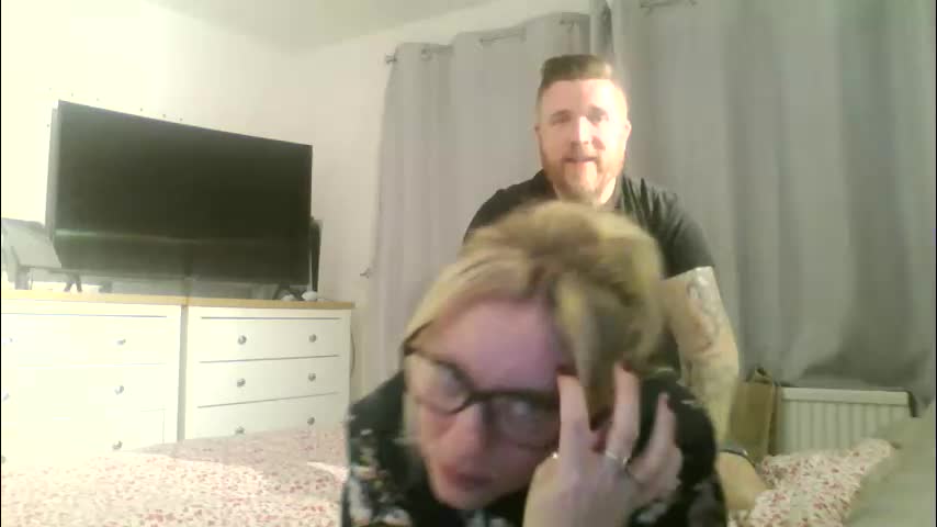 fairyandbear Cam Model Chat January 25, 2026