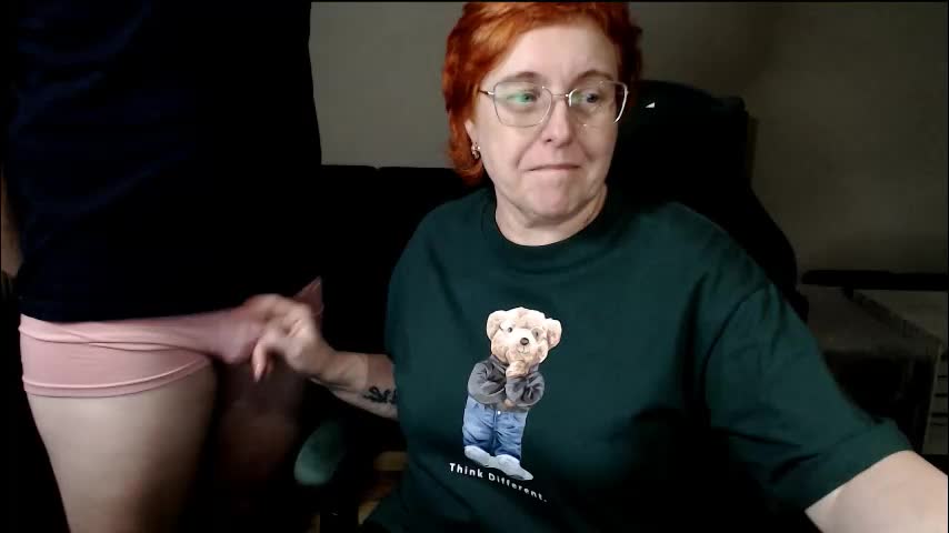 joannaandneighbour Cam Model Chat January 25, 2026