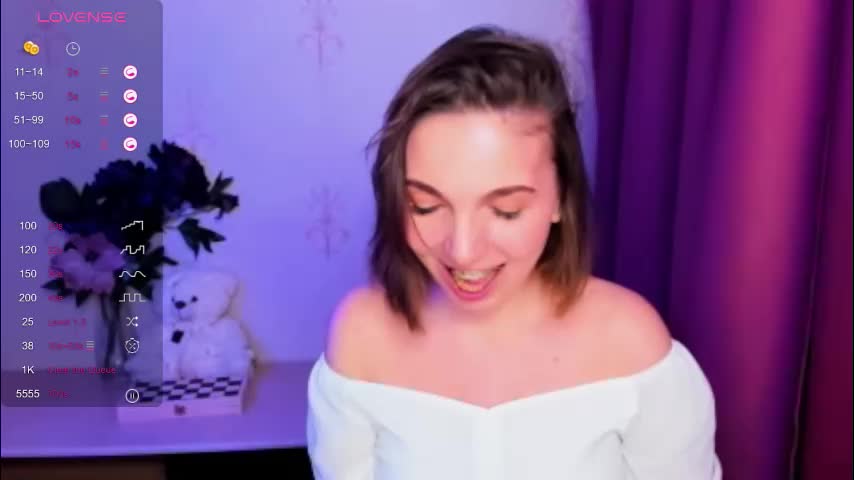 kindhazelhere_ Cam Model Chat January 25, 2026