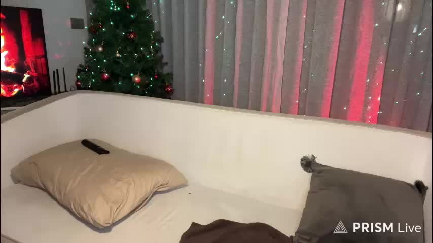 roshelle_xxx Cam Model Chat January 26, 2026