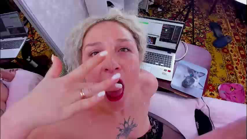 honey_rabbits Cam Model Chat January 26, 2026