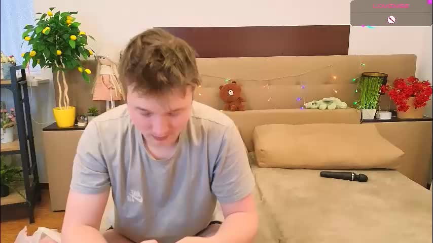 ollistiw Cam Model Chat January 26, 2026