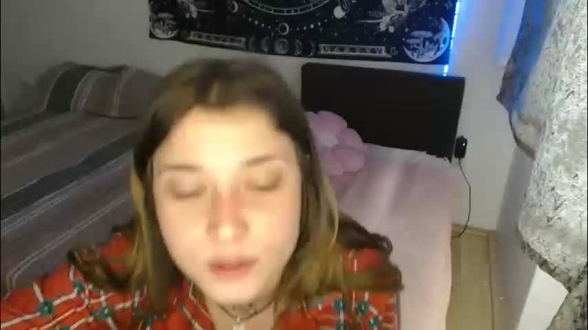 aliens4twenty Cam Model Chat January 26, 2026