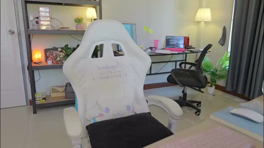 ellcrys Cam Model Chat January 26, 2026