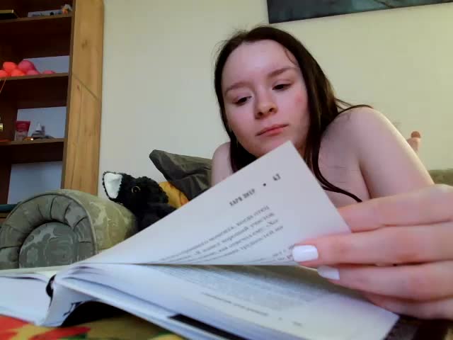 Lyoublue Cam Model Chat January 26, 2026