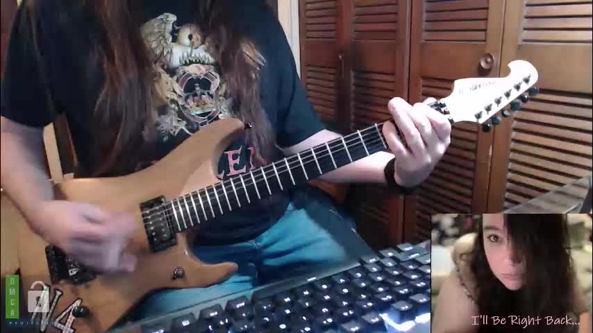 livewifecambjs Cam Model Chat January 26, 2026