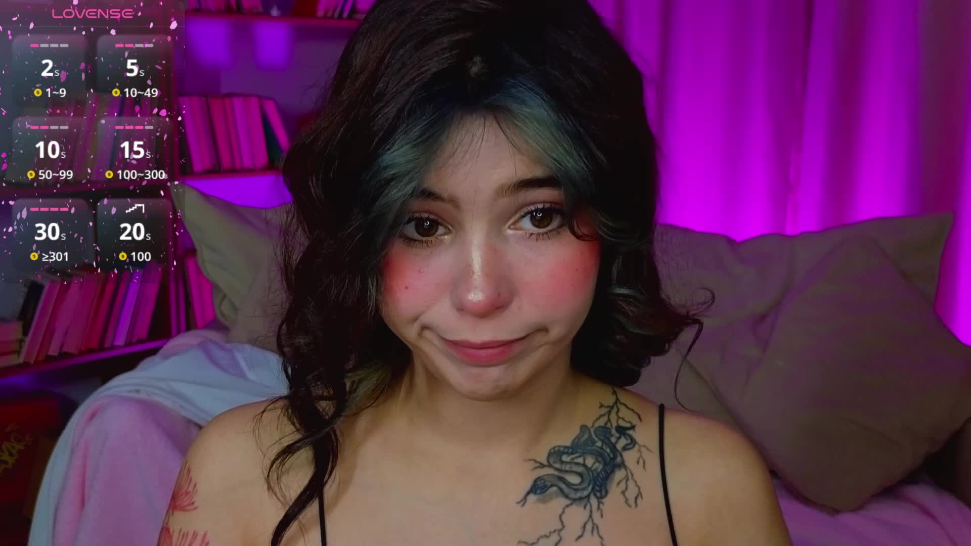 CoralineJones Cam Model Chat January 26, 2026