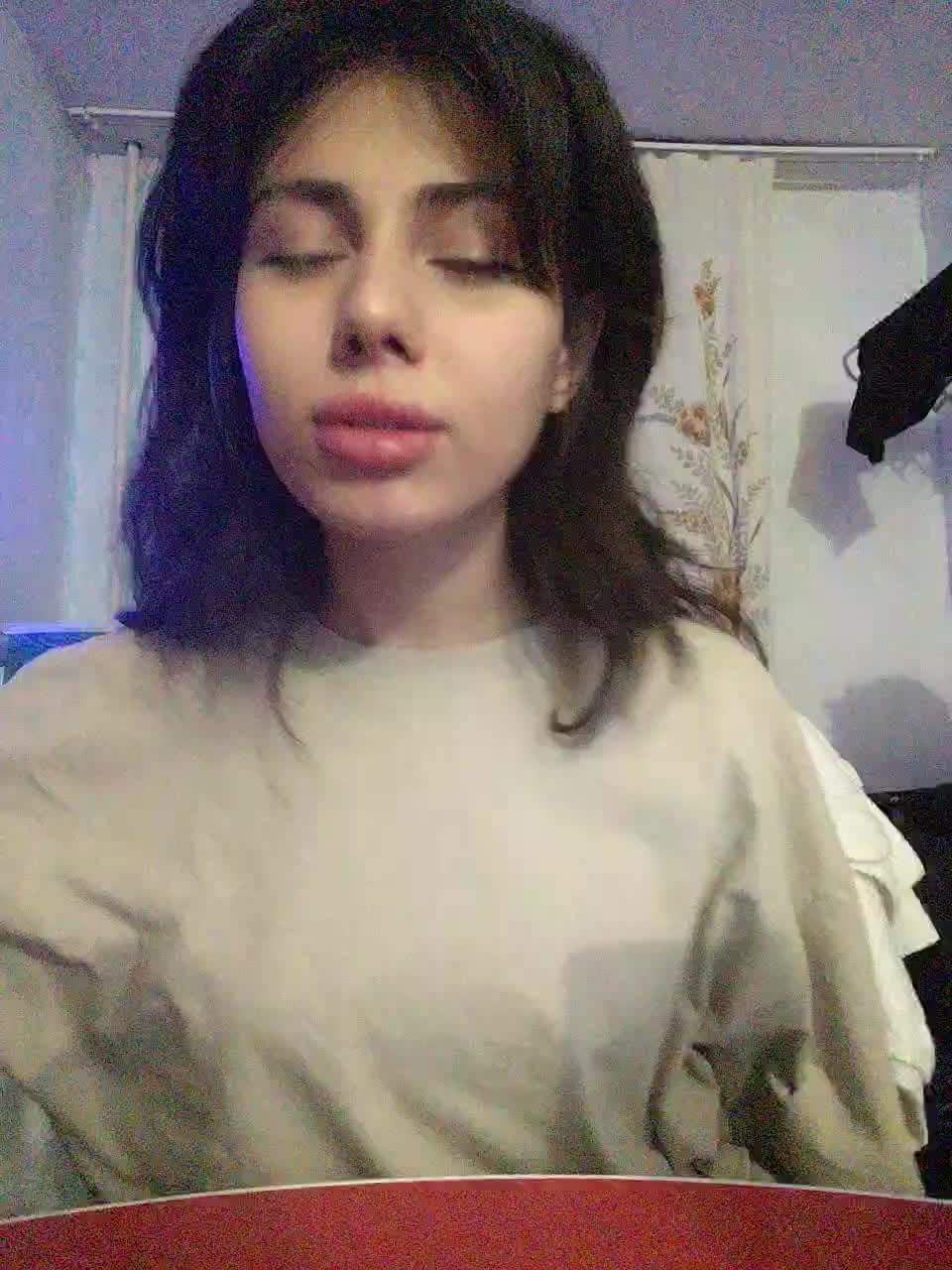 Tinablackkk Cam Model Chat January 28, 2026