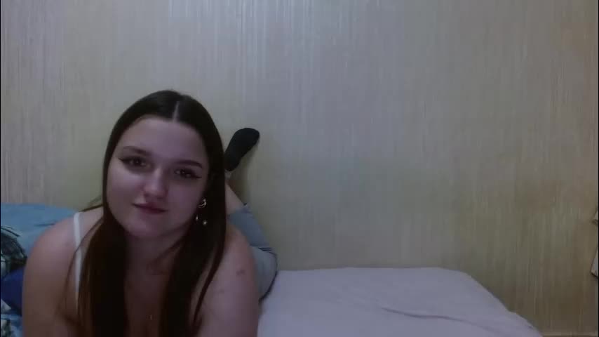 love_language776834 Cam Model Chat January 28, 2026