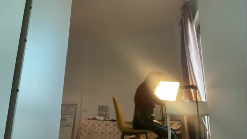 drresa Cam Model Chat January 28, 2026