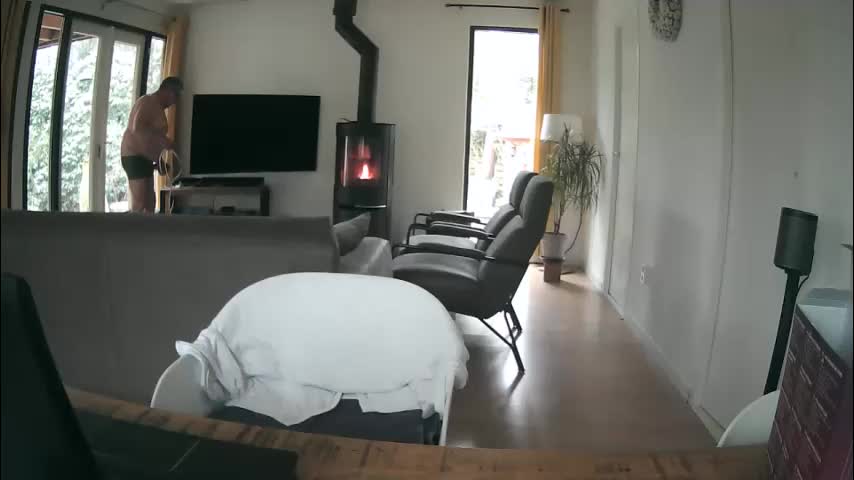 woodwurm Cam Model Chat January 28, 2026