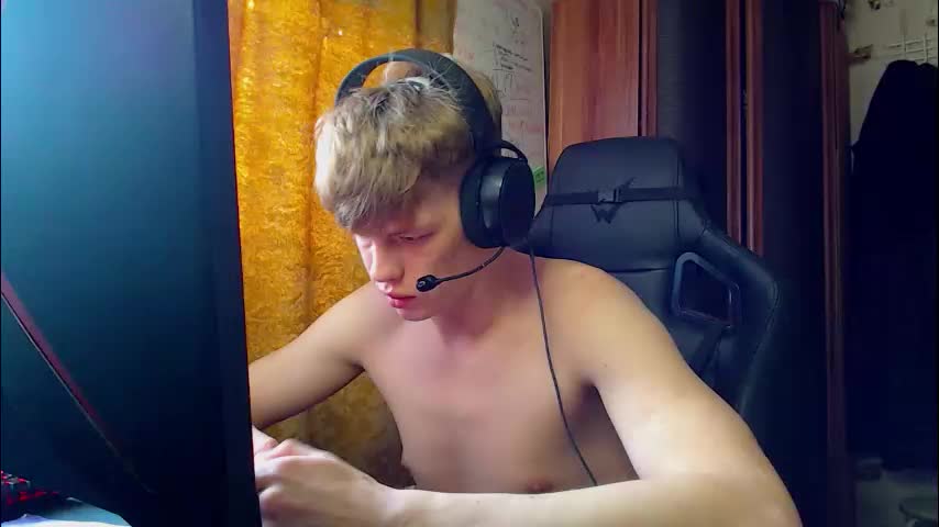 shyredstar Cam Model Chat January 28, 2026