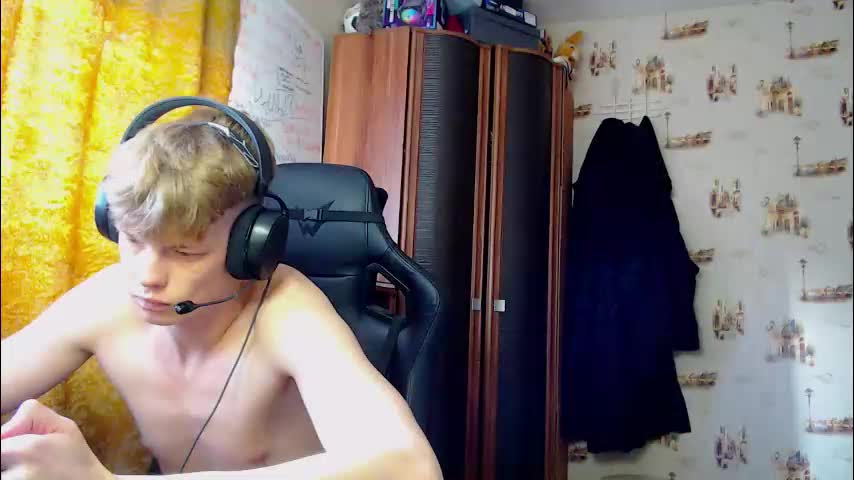 shyredstar Cam Model Chat January 28, 2026