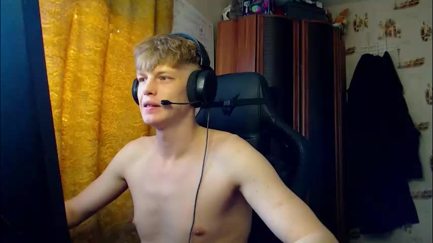 shyredstar Cam Model Chat January 28, 2026