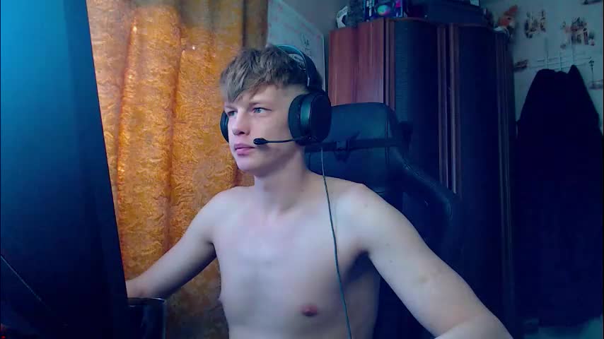 shyredstar Cam Model Chat January 28, 2026