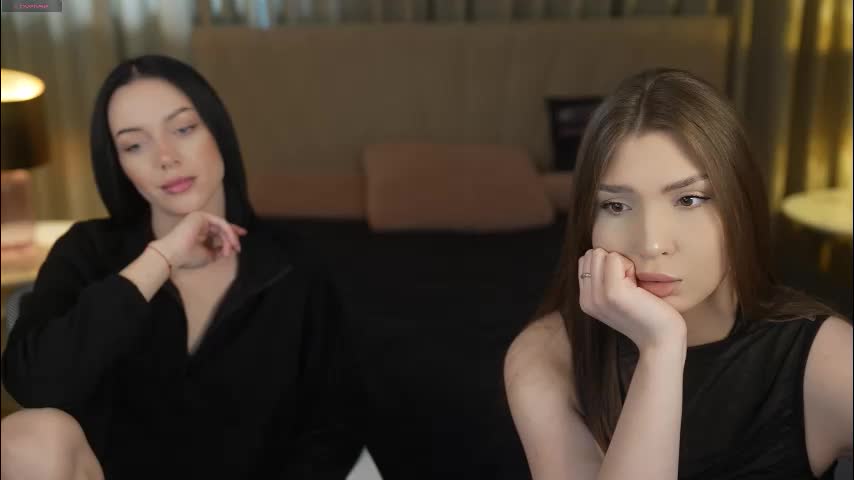 bright_diamonds_054 Cam Model Chat January 28, 2026