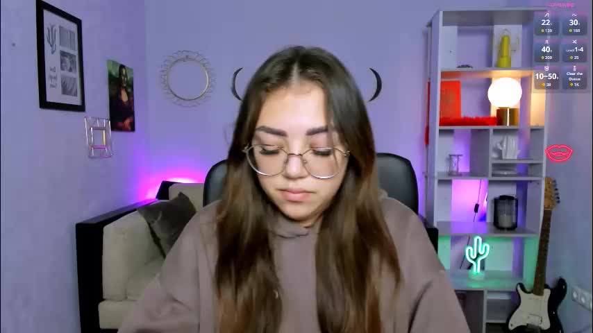 kiki_swan Cam Model Chat January 28, 2026