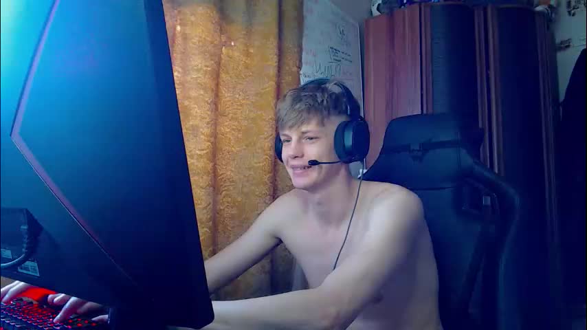 shyredstar Cam Model Chat January 28, 2026