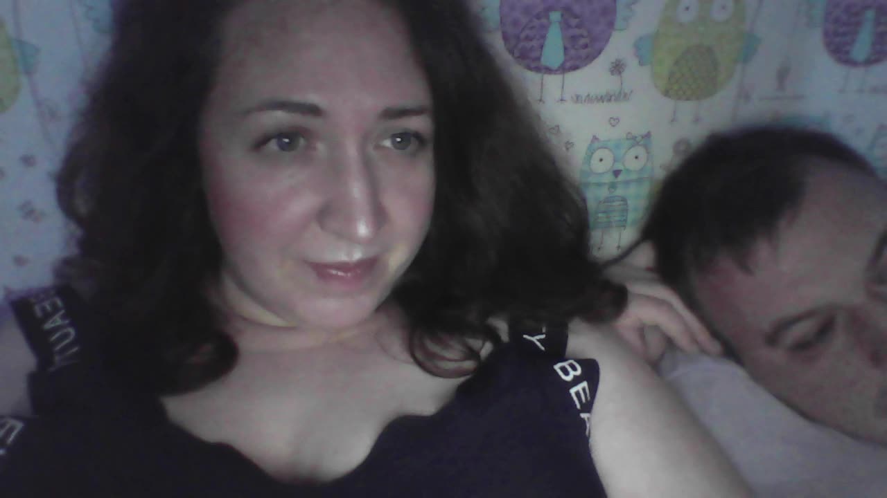 Your_favorite_couple Cam Model Chat January 28, 2026