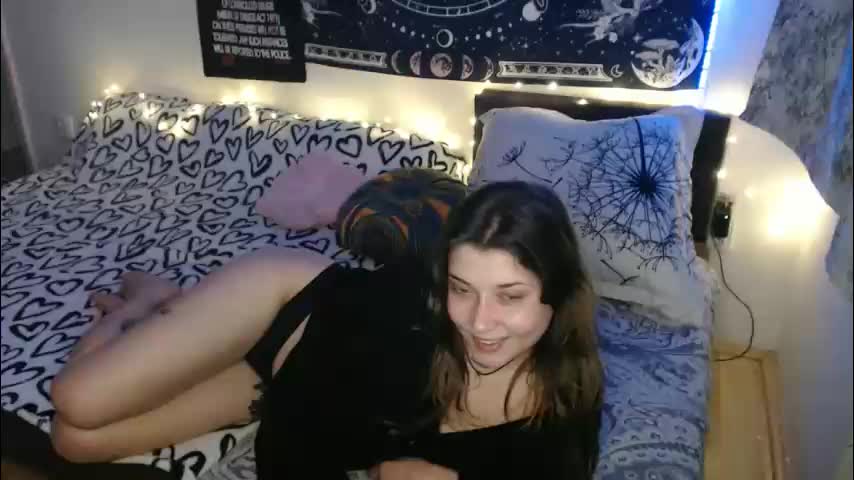 aliens4twenty Cam Model Chat January 28, 2026