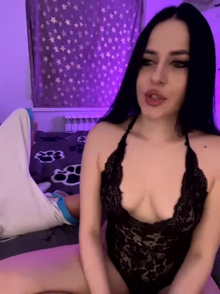 MissMysik Cam Model Chat January 28, 2026