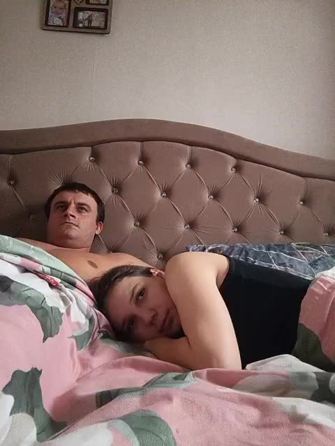 UAlinas2003 Cam Model Chat January 28, 2026