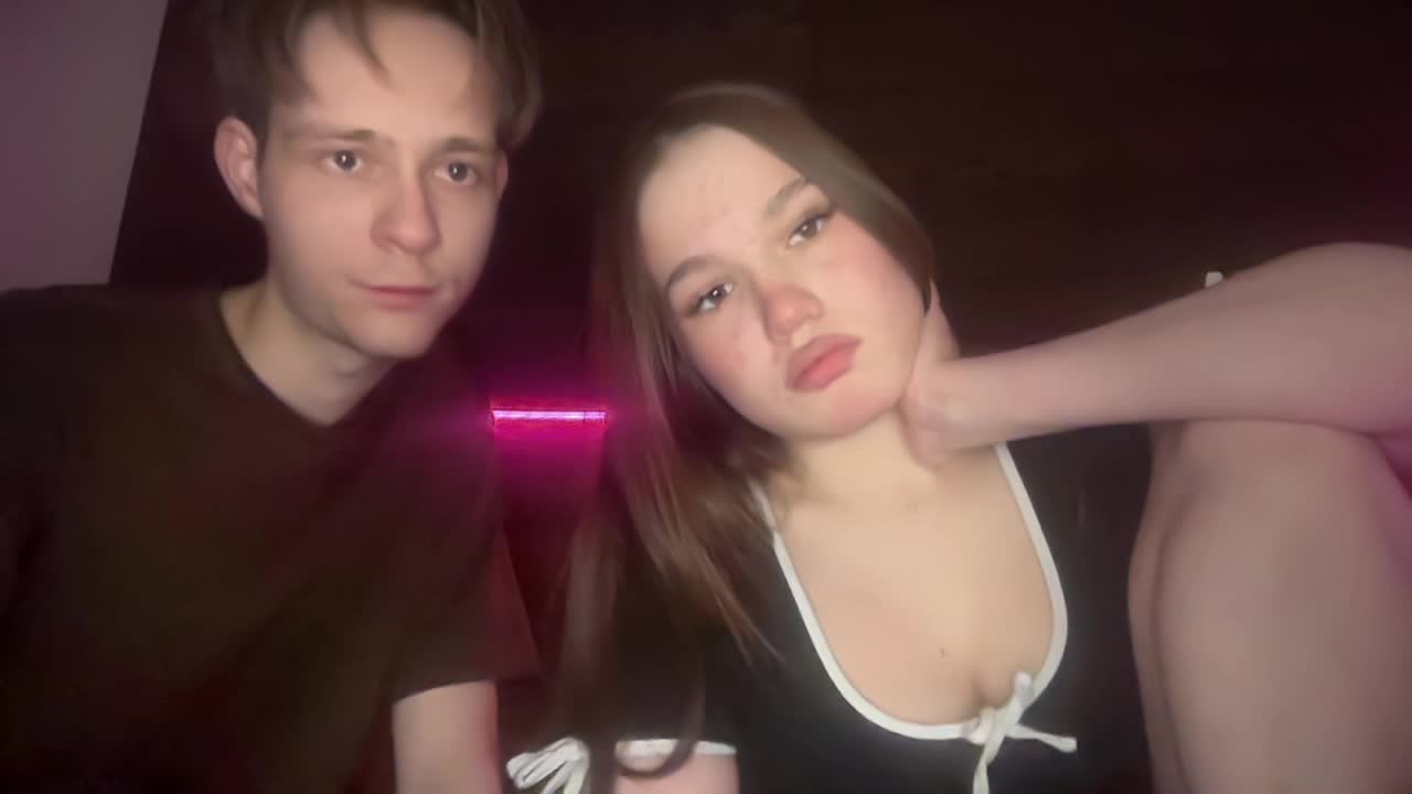 titsDestroy2007 Cam Model Chat January 28, 2026