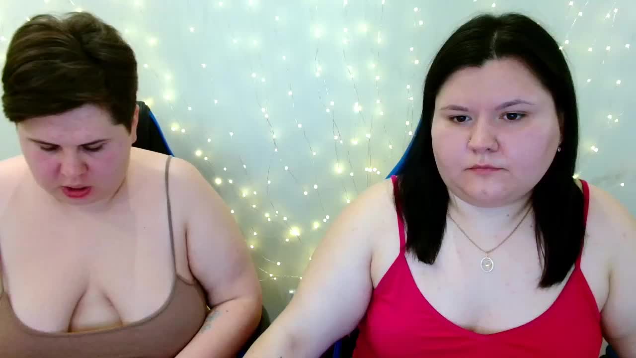 BeckyAndEllen Cam Model Chat January 28, 2026