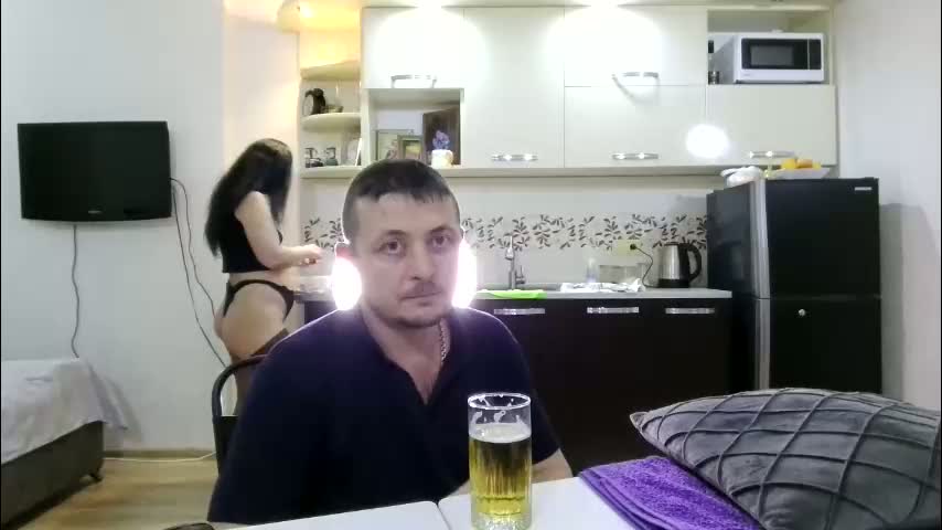 best_ass2000 Cam Model Chat January 28, 2026