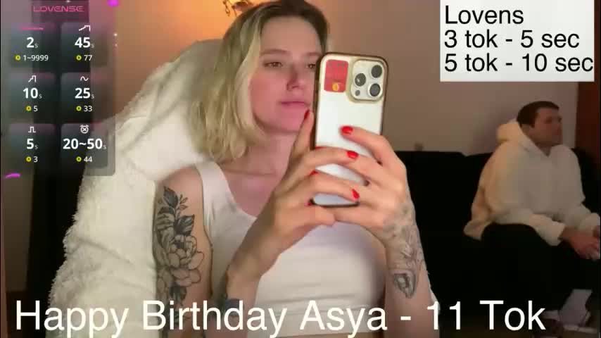 sexy_sweets Cam Model Chat January 28, 2026