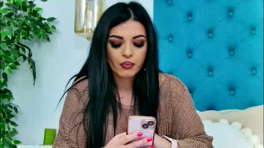 emilycolle_ Cam Model Chat January 28, 2026