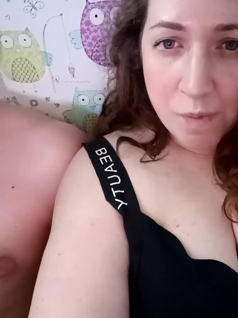 Your_favorite_couple Cam Model Chat January 29, 2026