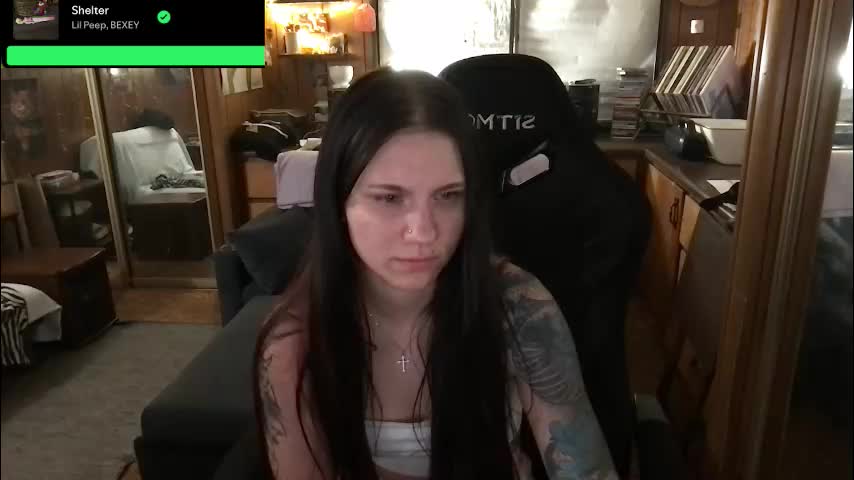 incognitoqueen Cam Model Chat January 29, 2026