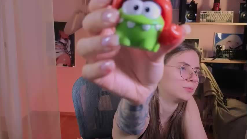 _lovelylove_ Cam Model Chat January 29, 2026