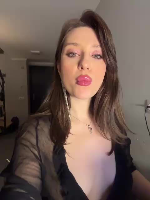 Melissa222Femdom Cam Model Chat January 29, 2026