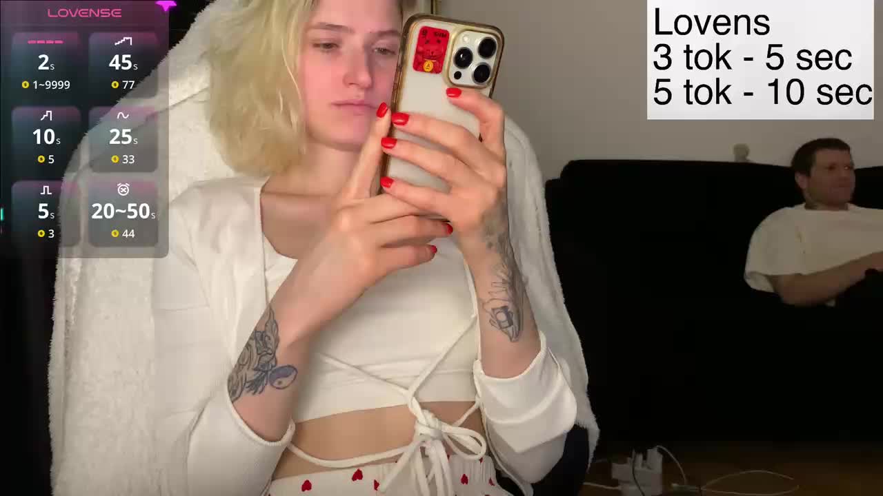 Sexy-Sweets Cam Model Chat January 29, 2026