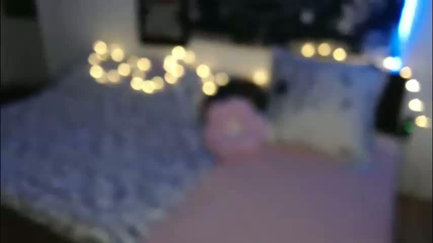 aliens4twenty Cam Model Chat January 29, 2026