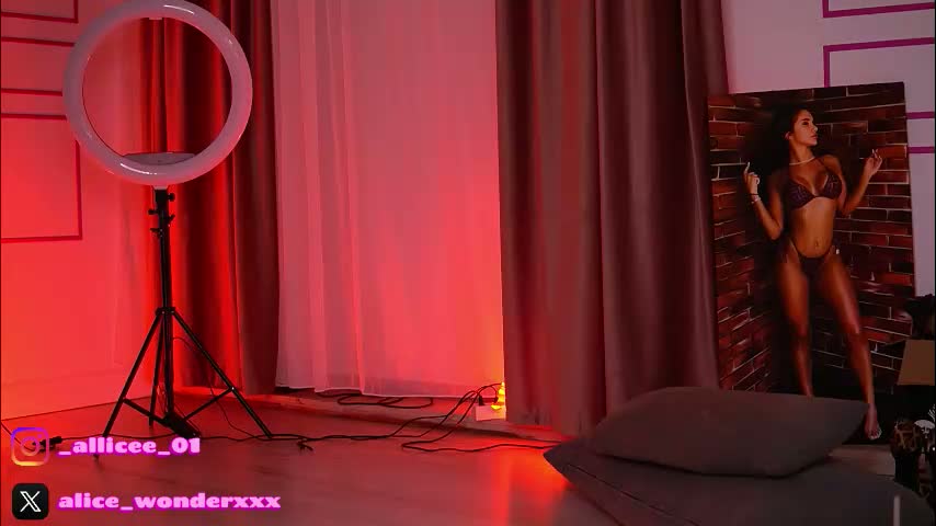 vanessasimon Cam Model Chat January 29, 2026